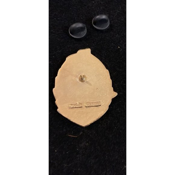 Walt Disney World Fantasmic Sorcerer Mickey Glow In The Dark Pin - Picture 7 of 7